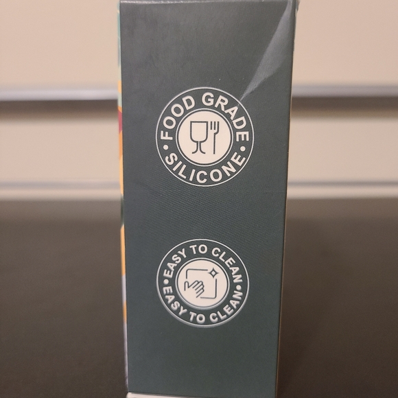 NIB Baby Cove Silicone Pacifier Protector Bag - Picture 7 of 8